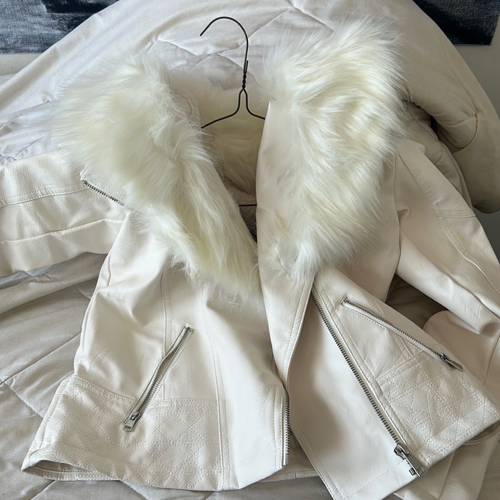 Fashionova faux white leather fur jacket